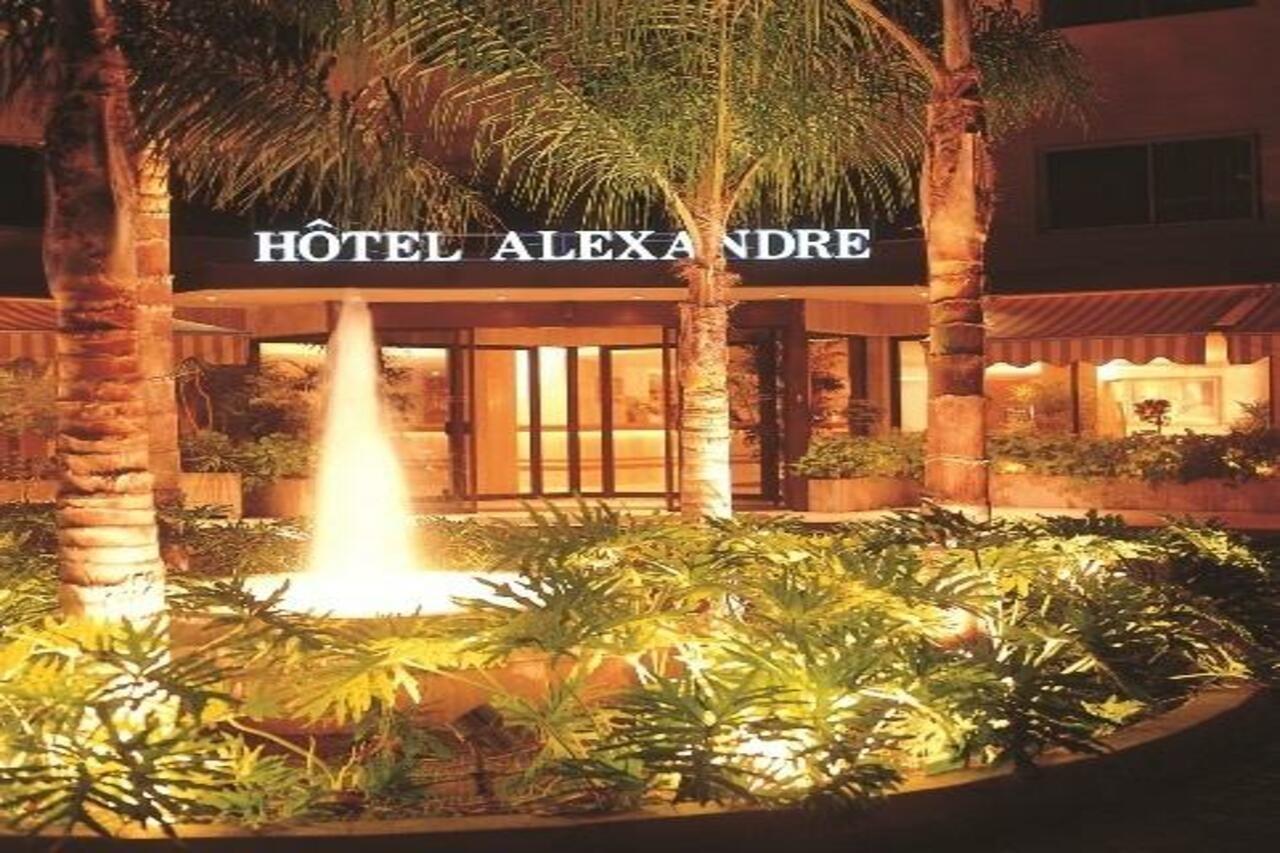 Alexandre 4*